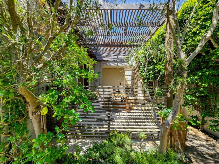 To Let 3 Bedroom Property for Rent in Camps Bay Western Cape